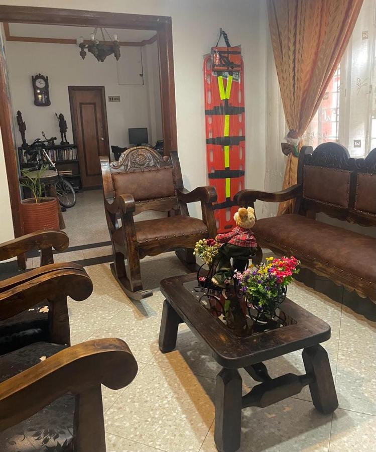 Hostal Internacional Bogotá Esterno foto
