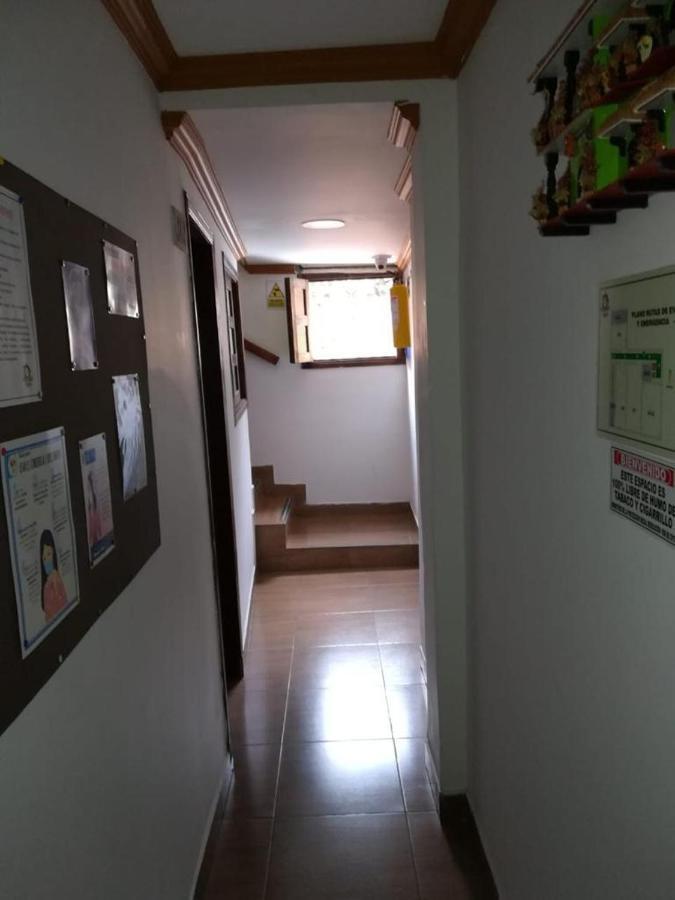 Hostal Internacional Bogotá Esterno foto